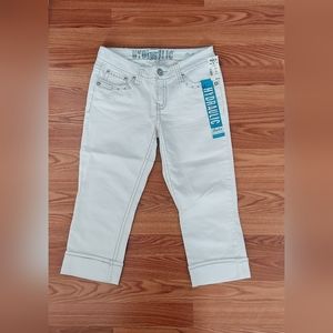 NWT Hydraulic White Bailey Original Low Rise Fit Capri Crop Jeans